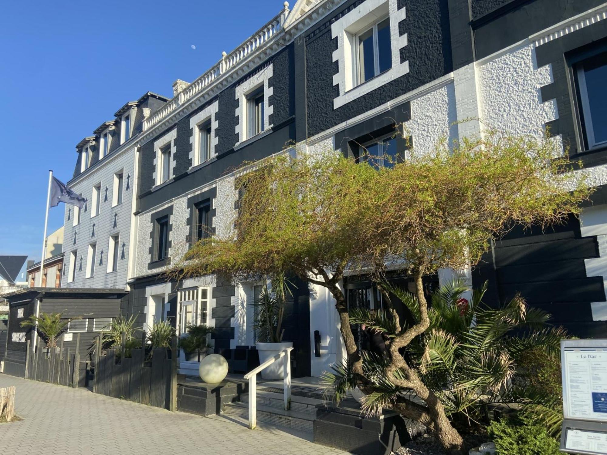 Hotel De Charme Le Sud Bretagne Pornichet Exterior foto